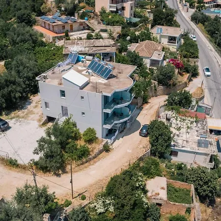 Sun George Bed & Breakfast 3*