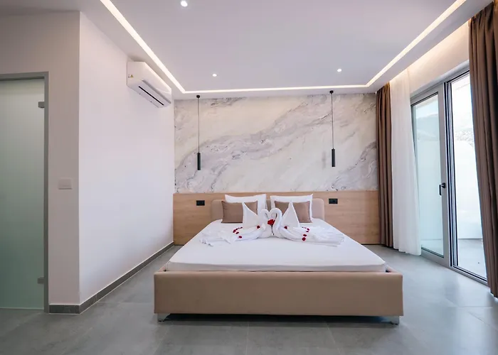 Couette-café Sun George Himarë